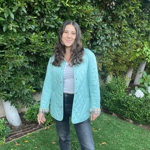 Classic Burberry Women’s Quilted Light Blue Jacket Nova Lining